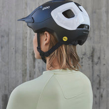 Kask rowerowy POC Axion Race Mips czarno biały - Adventure Sports
Kask rowerowy POC Axion Race Mips czarno biały - Adventure Sports