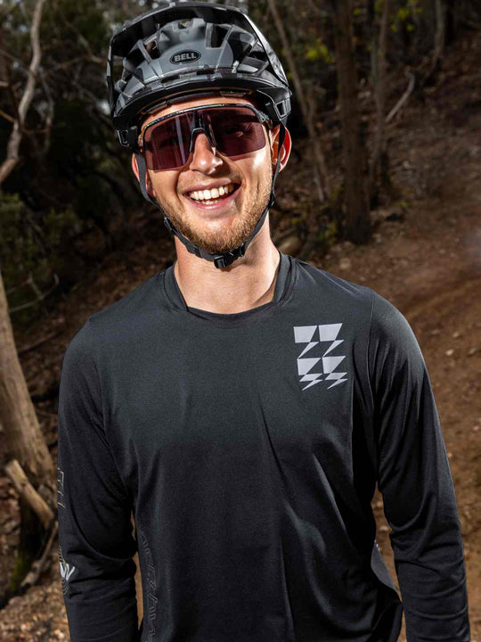 Koszulka Rowerowa NORTHWAVE Bomb Jersey LS czarny - Adventure Sports
Koszulka Rowerowa NORTHWAVE Bomb Jersey LS czarny - Adventure Sports