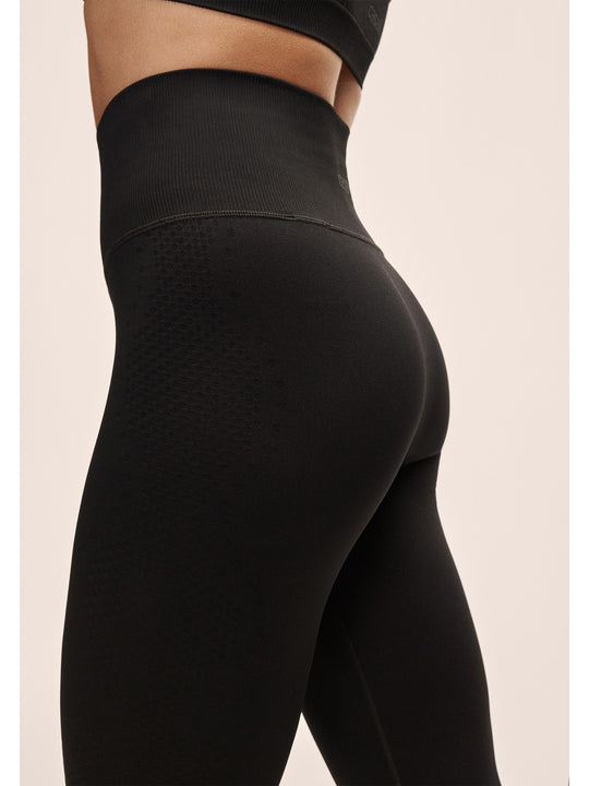 Legginsy damskie CASALL Scallop High Waist Seamless Tights czarny - Adventure Sports
Legginsy damskie CASALL Scallop High Waist Seamless Tights czarny - Adventure Sports