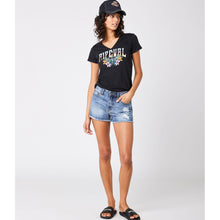 Koszulka RIP CURL Block Party V Tee czarny - Adventure Sports
Koszulka RIP CURL Block Party V Tee czarny - Adventure Sports