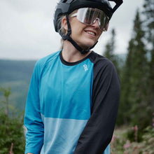 Okulary rowerowe POC DEVOUR Clarity Trail Brown/Silver Mirror cat 2 - ONE SIZE - Adventure Sports
Okulary rowerowe POC DEVOUR Clarity Trail Brown/Silver Mirror cat 2 - ONE SIZE - Adventure Sports