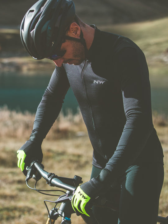 Bluza rowerowa NORTHWAVE Extreme Polar Jersey Ls czarny - Koszulka - Adventure Sports
Bluza rowerowa NORTHWAVE Extreme Polar Jersey Ls czarny - Koszulka - Adventure Sports