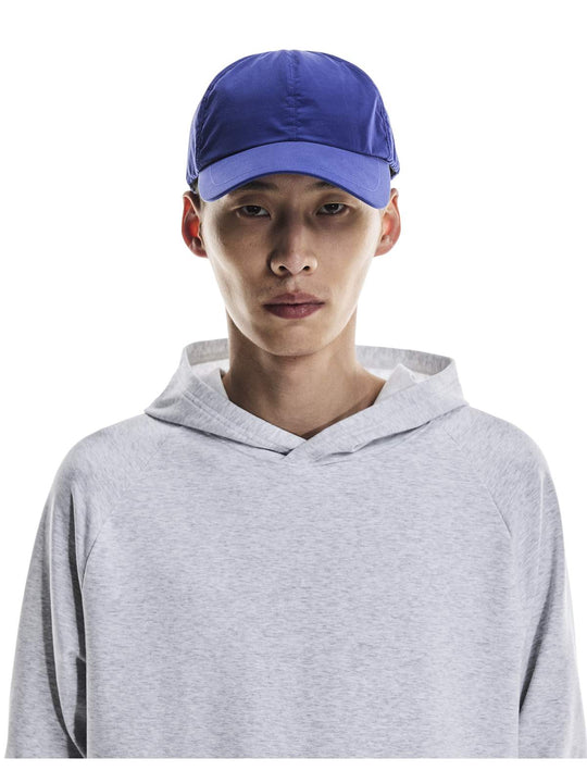 Czapka z daszkiem OnG On Cap niebieski
Czapka z daszkiem OnG On Cap niebieski