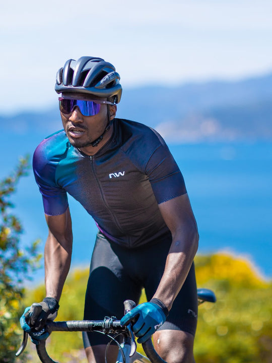 Koszulka rowerowa NORTHWAVE BLADE Jersey - czarny/niebieski - Adventure Sports
Koszulka rowerowa NORTHWAVE BLADE Jersey - czarny/niebieski - Adventure Sports