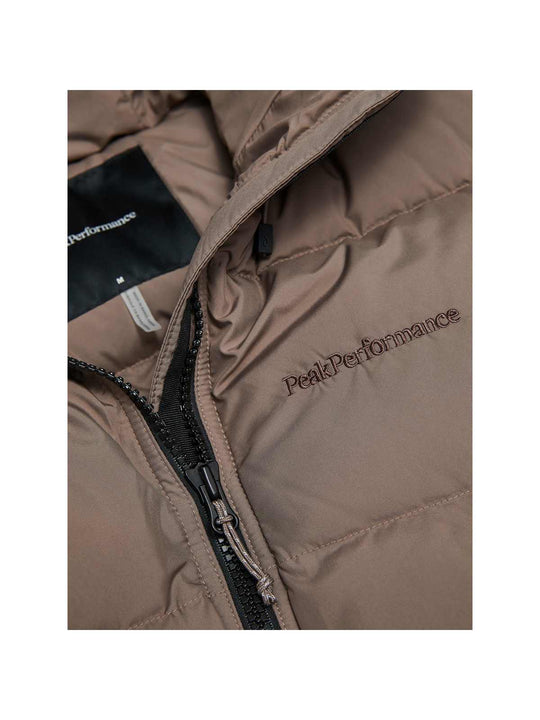 Kurtka puchowa męska PEAK PERFORMANCE Rivel Down Puffer Jacket brązowa
Kurtka puchowa męska PEAK PERFORMANCE Rivel Down Puffer Jacket brązowa