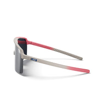 Okulary dla dzieci JULBO Intensity Junior - Spectron 3 - Beige/Coral
Okulary dla dzieci JULBO Intensity Junior - Spectron 3 - Beige/Coral