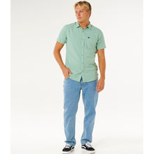 Koszula męska RIP CURL Vaporcool Aerotech S/S Shirt zielona
Koszula męska RIP CURL Vaporcool Aerotech S/S Shirt zielona