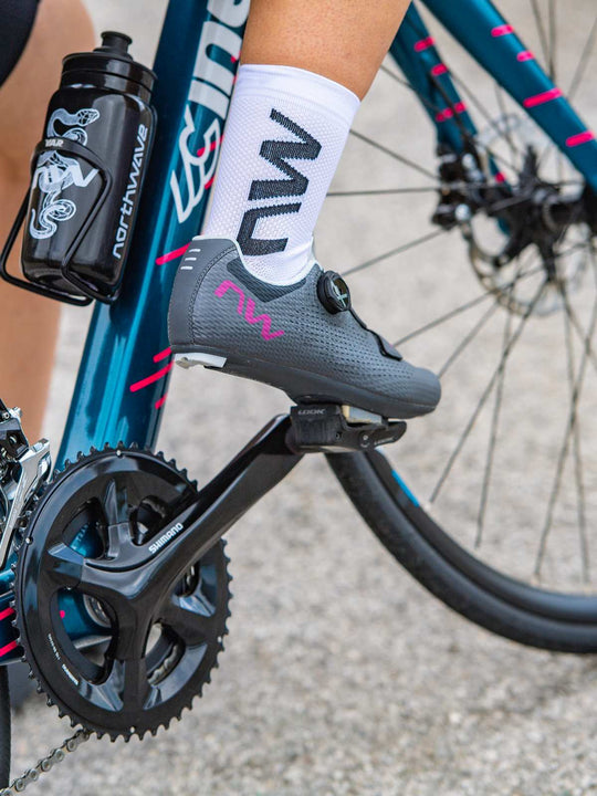 Buty rowerowe damskie NORTHWAVE Storm 2 Wmn szary - Adventure Sports
Buty rowerowe damskie NORTHWAVE Storm 2 Wmn szary - Adventure Sports