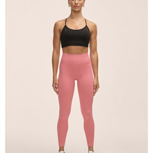 Legginsy damskie z wysoką talią Casall Multi Rib Seamless High Waist Tights różowe - Adventure Sports
Legginsy damskie z wysoką talią Casall Multi Rib Seamless High Waist Tights różowe - Adventure Sports
