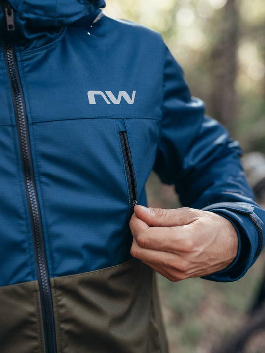 Kurtka rowerowa NORTHWAVE Easy Out Softshell Jacket niebiesko zielony - Adventure Sports
Kurtka rowerowa NORTHWAVE Easy Out Softshell Jacket niebiesko zielony - Adventure Sports