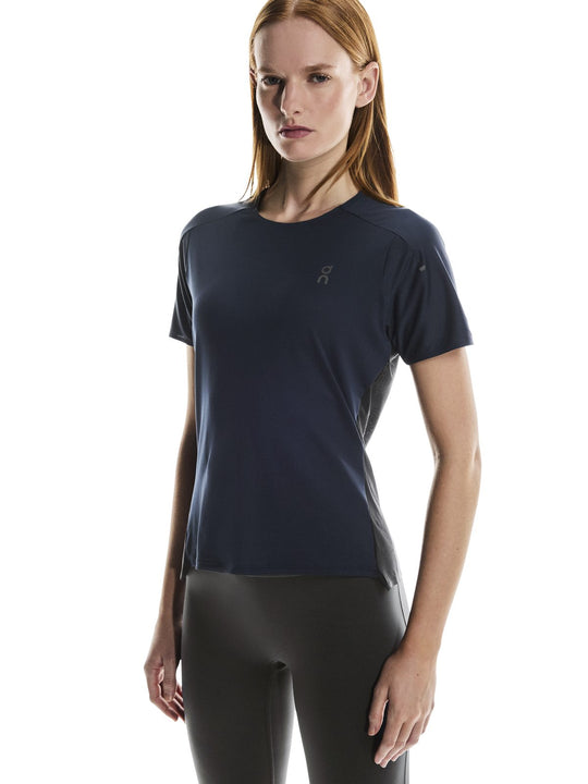Koszulka damska do biegania On Performance-T granatowo czarny
Koszulka damska do biegania On Performance-T granatowo czarny