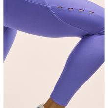 Legginsy damskie CASALL Twist Cut Out High Waist Tights kolor fioletowy
Legginsy damskie CASALL Twist Cut Out High Waist Tights kolor fioletowy