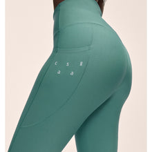 Legginsy damskie CASALL Pure Pocket High Waist Tights kolor zielony
Legginsy damskie CASALL Pure Pocket High Waist Tights kolor zielony