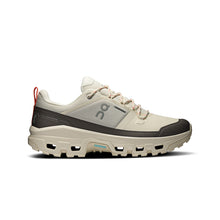 Buty outdoorowe męskie On Cloudrock Low WaterProof beżowe
Buty outdoorowe męskie On Cloudrock Low WaterProof beżowe