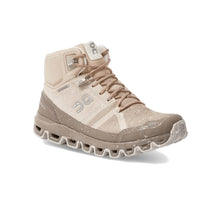 Buty górskie damskie ON RUNNING W CLOUDROCK Waterproof - beżowy
Buty górskie damskie ON RUNNING W CLOUDROCK Waterproof - beżowy