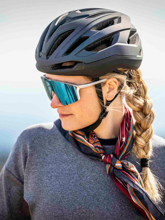 Kask rowerowy JULBO Fast Lane - lane blue irise/black - Adventure Sports
Kask rowerowy JULBO Fast Lane - lane blue irise/black - Adventure Sports