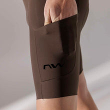 Spodenki rowerowe NORTHWAVE Extreme Rock Bibshort brązowe
Spodenki rowerowe NORTHWAVE Extreme Rock Bibshort brązowe