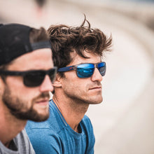 Okulary przeciwsłoneczne Julbo Renegade - czarny / niebieski | Spectron cat 3 - L - Adventure Sports
Okulary przeciwsłoneczne Julbo Renegade - czarny / niebieski | Spectron cat 3 - L - Adventure Sports