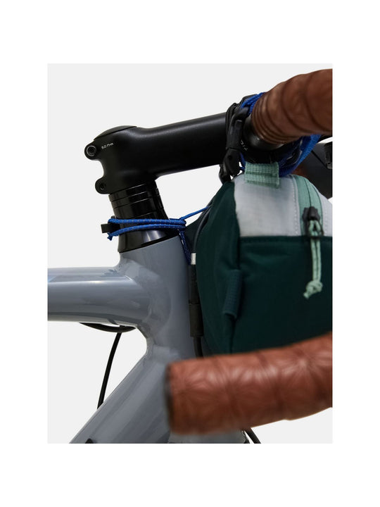 adventuresports nerka-peak-performance-street-bike-bag-g80777040-45z detail3
adventuresports nerka-peak-performance-street-bike-bag-g80777040-45z detail3