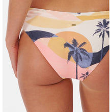 Majtki kąpielowe RIP CURL Melting Waves Full Pant brzoskwiniowy
Majtki kąpielowe RIP CURL Melting Waves Full Pant brzoskwiniowy