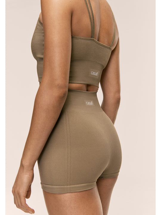 Legginsy treningowe damskie CASALL Shiny Seamless Rib Hotpants kolor zielony
Legginsy treningowe damskie CASALL Shiny Seamless Rib Hotpants kolor zielony