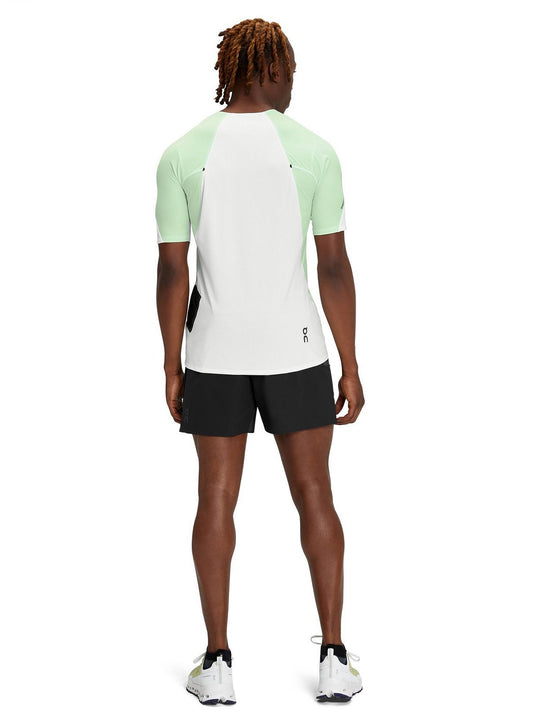 Spodenki do biegania ON RUNNING Ultra Shorts czarny
Spodenki do biegania ON RUNNING Ultra Shorts czarny