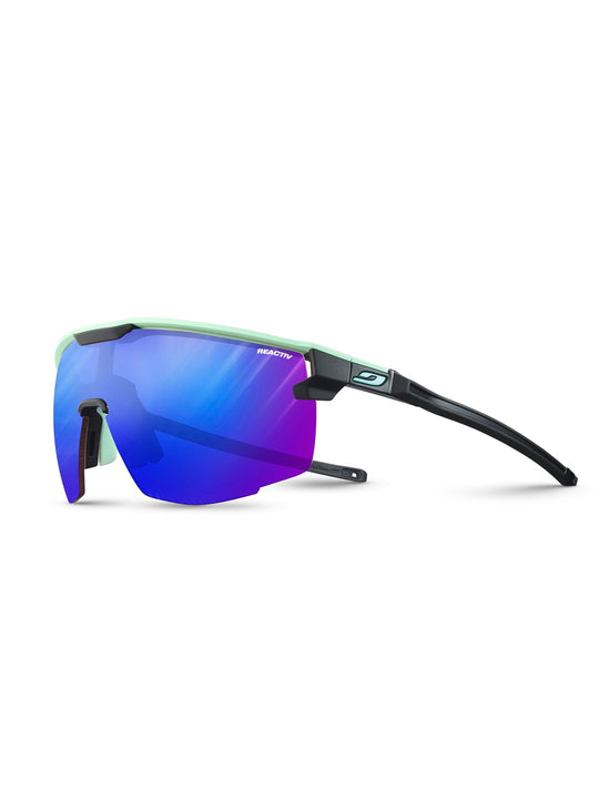 Okulary fotochromowe Julbo Ultimate - miętowy/czarny | Reactiv cat 0-3 - L - Adventure Sports
Okulary fotochromowe Julbo Ultimate - miętowy/czarny | Reactiv cat 0-3 - L - Adventure Sports