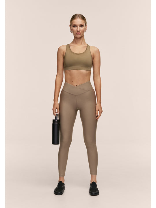 Legginsy treningowe damskie CASALL Overlap High Waist Tights kolor zielony
Legginsy treningowe damskie CASALL Overlap High Waist Tights kolor zielony
