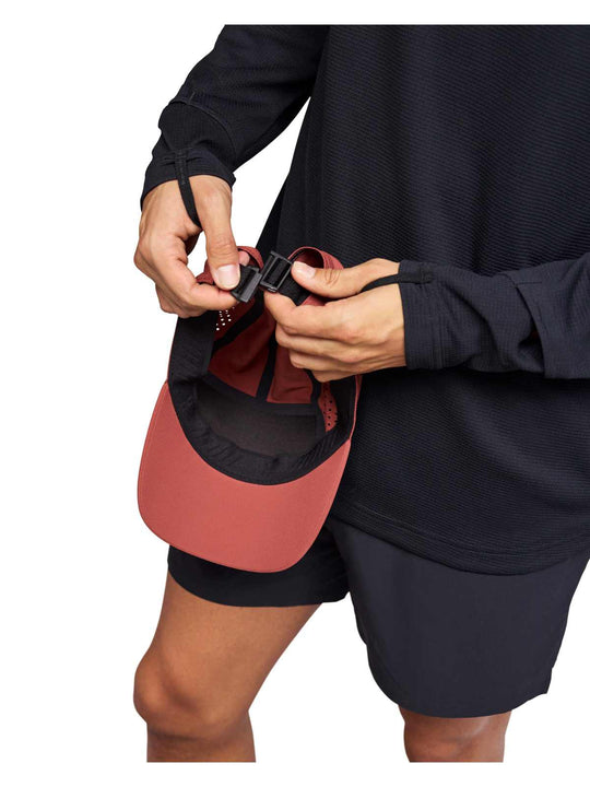 Czapka do biegania ON RUNNING Lightweight Cap czerwony
Czapka do biegania ON RUNNING Lightweight Cap czerwony