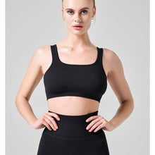 Top damski treningowy CASALL Scallop Seamless Bralette czarny - Adventure Sports
Top damski treningowy CASALL Scallop Seamless Bralette czarny - Adventure Sports