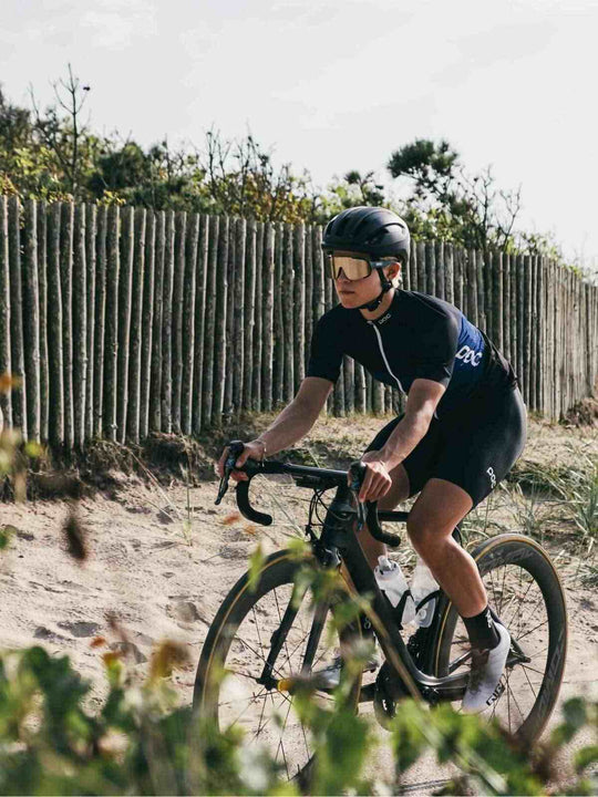 Okulary POC Aspire Czarny Clarity Road | Violet/Gold Mirror Cat 2 - ONE SIZE - Adventure Sports
Okulary POC Aspire Czarny Clarity Road | Violet/Gold Mirror Cat 2 - ONE SIZE - Adventure Sports