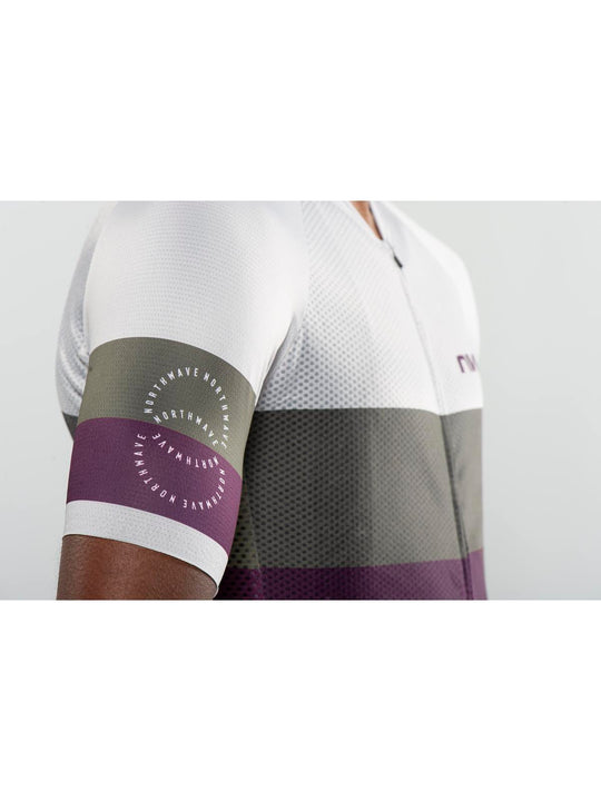 Koszulka rowerowa NORTHWAVE Blade Air Jersey - jasny szary/fioletowy - Adventure Sports
Koszulka rowerowa NORTHWAVE Blade Air Jersey - jasny szary/fioletowy - Adventure Sports