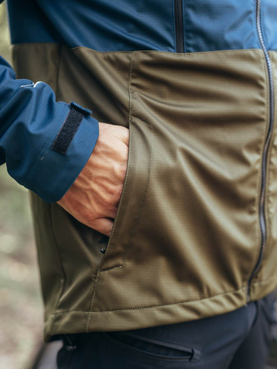 Kurtka rowerowa NORTHWAVE EASY OUT Softshell Jacket czarny
Kurtka rowerowa NORTHWAVE EASY OUT Softshell Jacket czarny