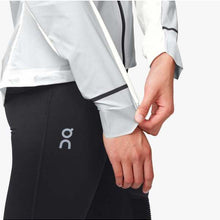 Kurtka ON RUNNING W WEATHER-JACKET
Kurtka ON RUNNING W WEATHER-JACKET