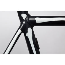 Naklejki odblaskowe BOOKMAN Reflective Bone Stickers szary
Naklejki odblaskowe BOOKMAN Reflective Bone Stickers szary