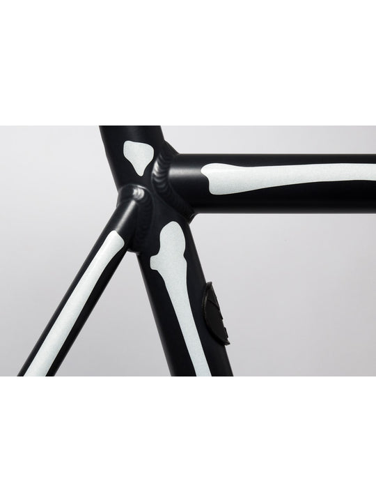 Naklejki odblaskowe BOOKMAN Reflective Bone Stickers szary
Naklejki odblaskowe BOOKMAN Reflective Bone Stickers szary