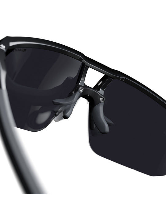 Okulary fotochromowe JULBO Liry - Reactiv 1-3 Light Amplifier - Black/Shiny Translucent Dark Gray
Okulary fotochromowe JULBO Liry - Reactiv 1-3 Light Amplifier - Black/Shiny Translucent Dark Gray