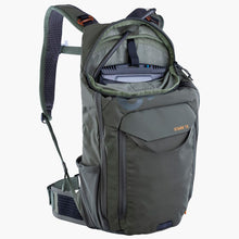 Plecak rowerowy EVOC Stage 12 dark olive
Plecak rowerowy EVOC Stage 12 dark olive