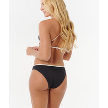 Dół bikini RIP CURL Mirage Fusion Hipster Pant czarny
Dół bikini RIP CURL Mirage Fusion Hipster Pant czarny