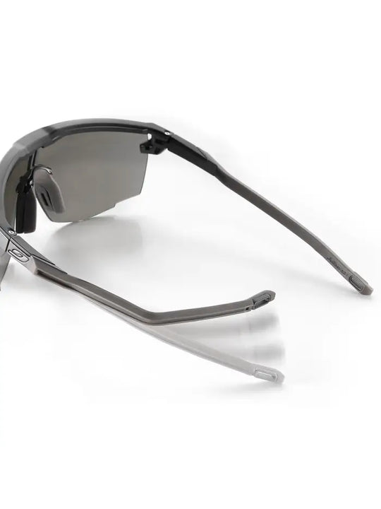 Okulary fotochromowe JULBO ULTIMATE - czarny/szary | Reactiv Cat 0-3 - L - Adventure Sports
Okulary fotochromowe JULBO ULTIMATE - czarny/szary | Reactiv Cat 0-3 - L - Adventure Sports