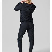 Kombinezon CASALL Weekend Jumpsuit czarny
Kombinezon CASALL Weekend Jumpsuit czarny