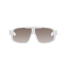 Okulary rowerowe POC Aspire Mid biały - Clarity Trail /Partly Sunny Silver cat.2
Okulary rowerowe POC Aspire Mid biały - Clarity Trail /Partly Sunny Silver cat.2