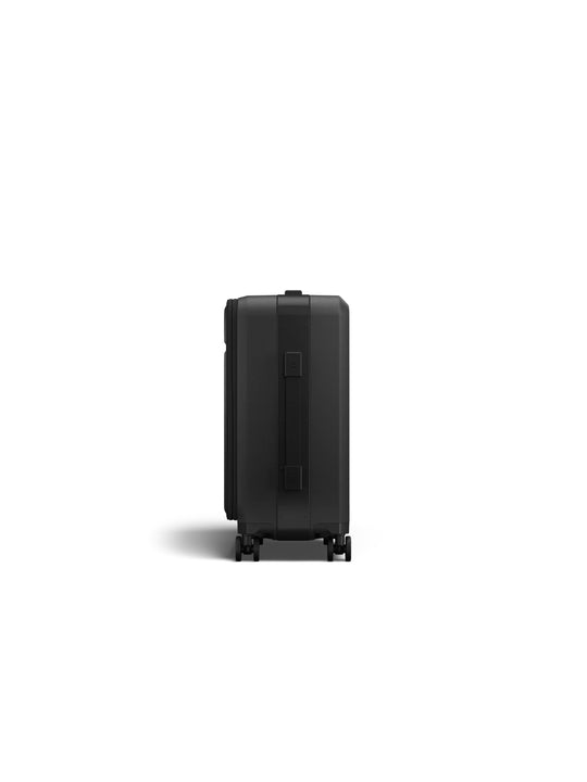 Walizka Db™ Ramverk Pro Front-access Carry-on czarny
Walizka Db™ Ramverk Pro Front-access Carry-on czarny