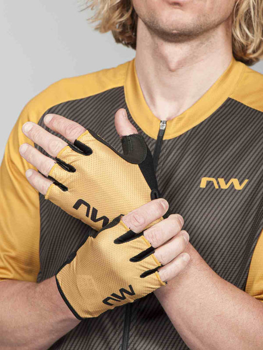 Rękawice rowerowe NORTHWAVE Active żółty - Rękawiczki - Adventure Sports
Rękawice rowerowe NORTHWAVE Active żółty - Rękawiczki - Adventure Sports