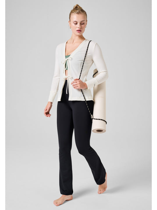 Bluza damska CASALL Studio Cardigan biały - Adventure Sports
Bluza damska CASALL Studio Cardigan biały - Adventure Sports