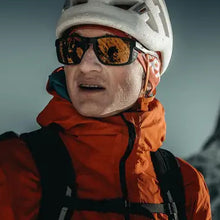 Okulary fotochromowe JULBO SHIELD - brązowy/czarny | Reactiv Polarized Cat 2-4 - L - Adventure Sports
Okulary fotochromowe JULBO SHIELD - brązowy/czarny | Reactiv Polarized Cat 2-4 - L - Adventure Sports