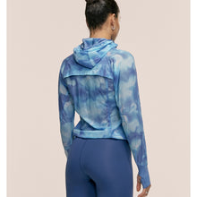 Kurtka damska CASALL Breeze Printed Running Jacket kolor granatowy
Kurtka damska CASALL Breeze Printed Running Jacket kolor granatowy