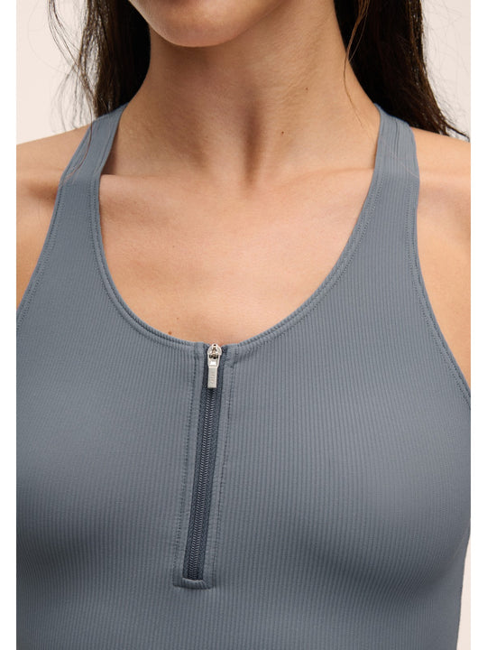 Kombinezon damski CASALL Brace Rib Zip Catsuit niebieski
Kombinezon damski CASALL Brace Rib Zip Catsuit niebieski