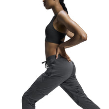 Spodnie treningowe damskie ON RUNNING Weather Pants Lumos czarny
Spodnie treningowe damskie ON RUNNING Weather Pants Lumos czarny