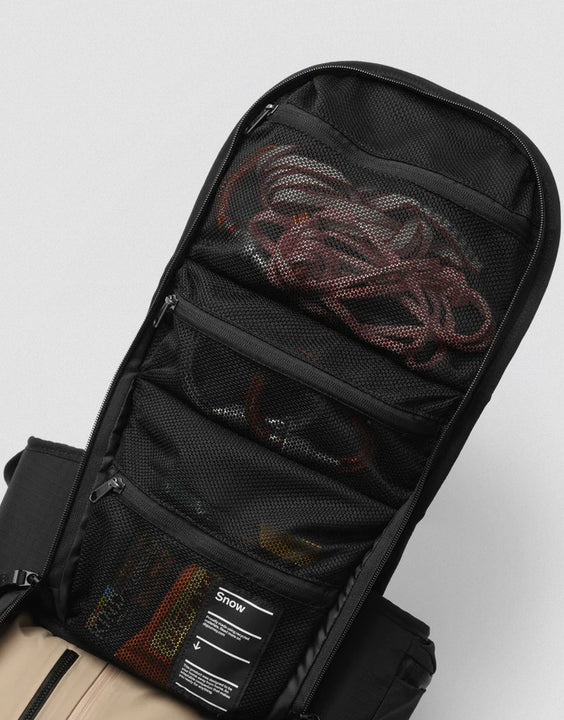 Plecak Db™ Snow Pro Backpack 32L czarny
Plecak Db™ Snow Pro Backpack 32L czarny